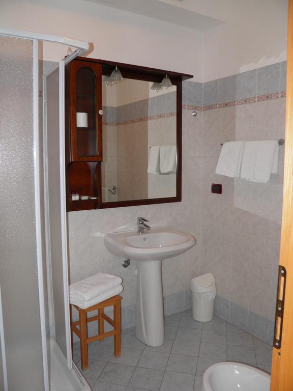 Hotel Bellagio Ovada Zimmer foto